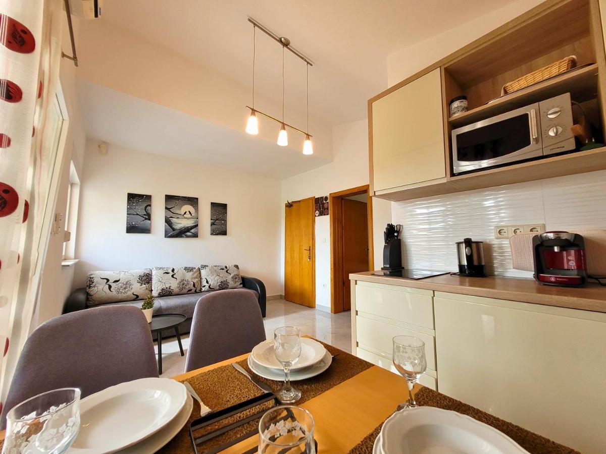 Apartment Jelena Vir Eksteriør billede